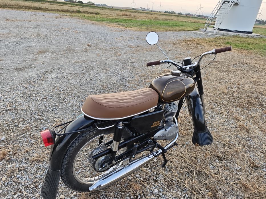 Wsk 125 M06B3 rok 77 w pełni odrestaurowana