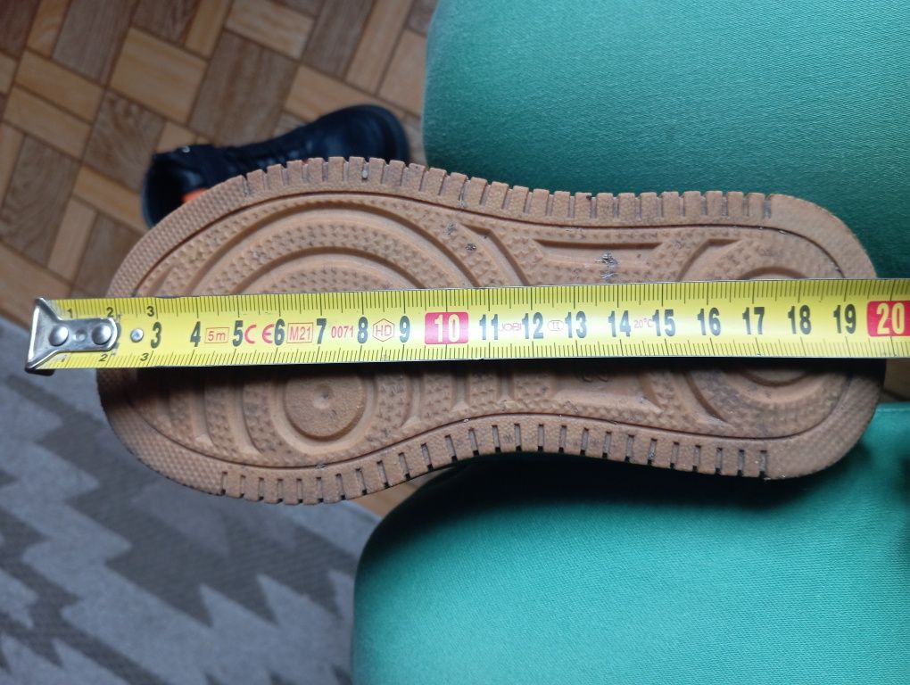 Sprzedam buty zimowe