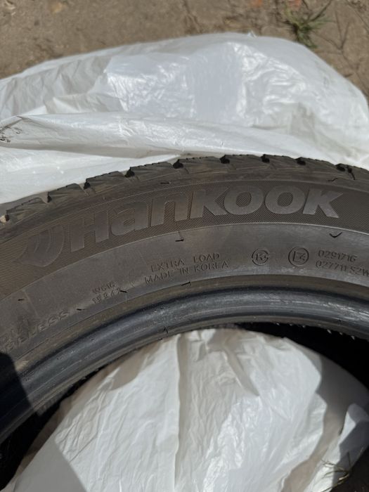 Продам зимнюю резину Hankook 225/55 R17