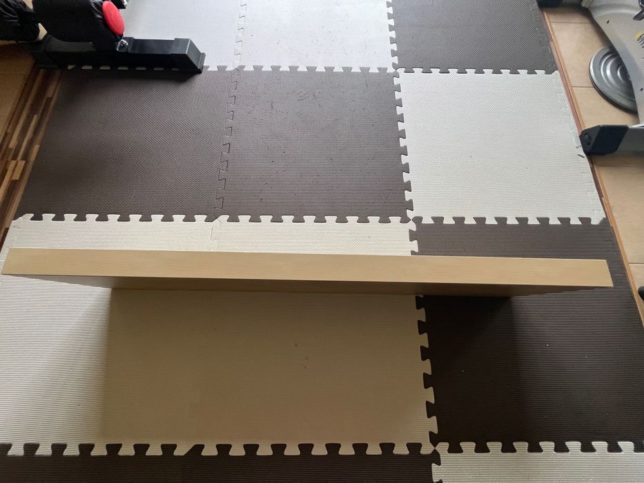 Półka ścienna IKEA LACK 110/26, ukryte wsporniki, stan idealny