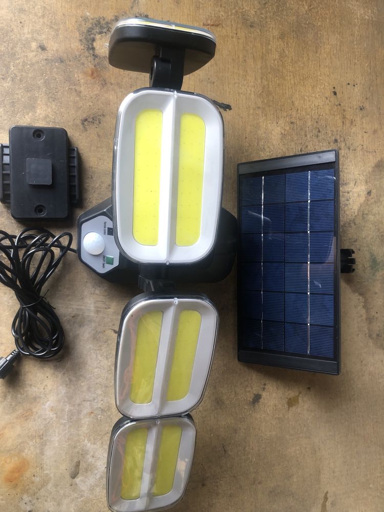 Lampa uliczna ARSA GO 171 W 6500 lm zasilanie solarne