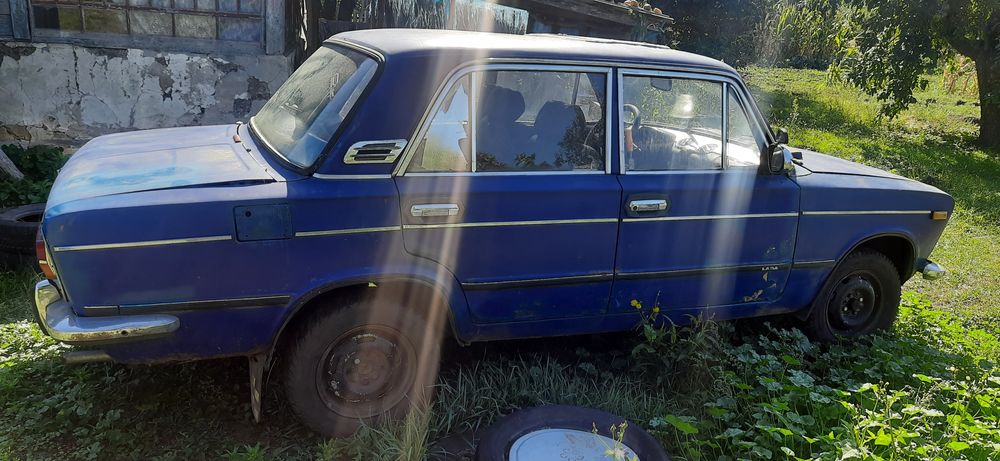 Продам ваз 2103,не находу! Потребує заміни клапана, прогорів.