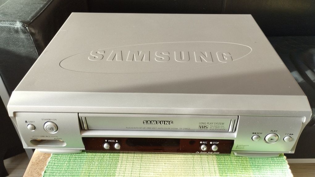 Samsung SV-244GS VHS LongPlaySystem видеомагнитофон с пультом рабочий