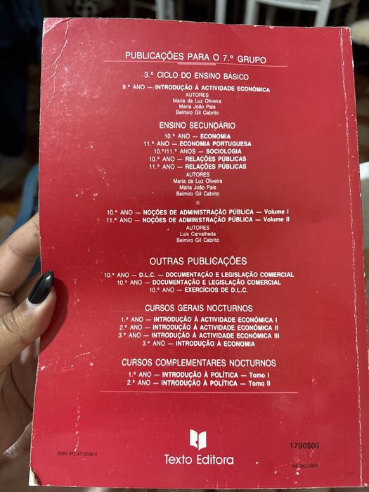 Livro “Direito” da Texto Editora (1992)