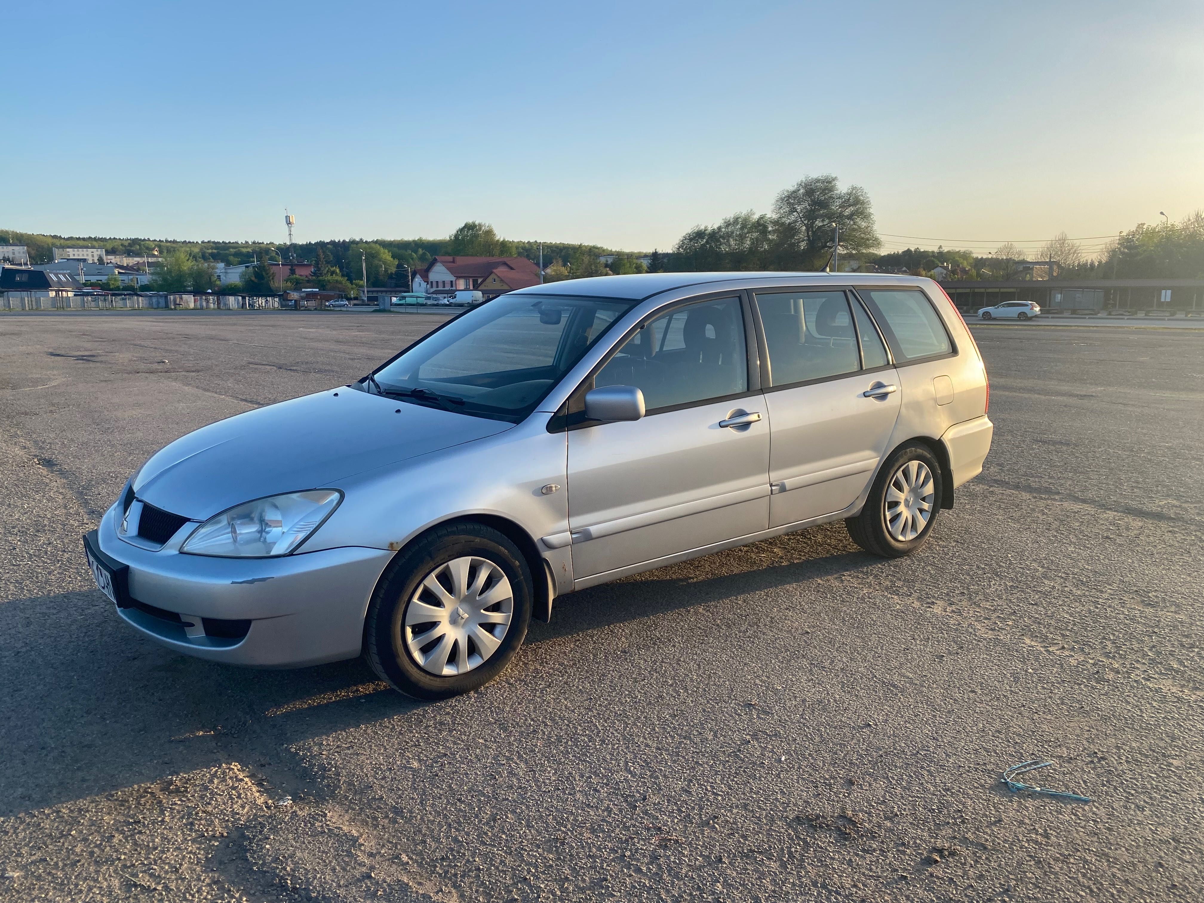 Mitsubishi Lancer Kombi 1.6 2007 rok