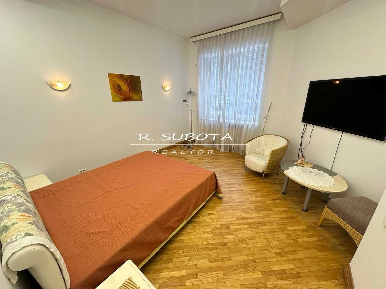Двухуровневая квартира в р-н парка Шевченко 305м2 Центр Вернадского