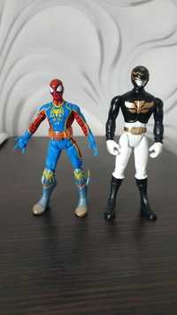 Фігурки людини-павук та Power Rangers  за 2
