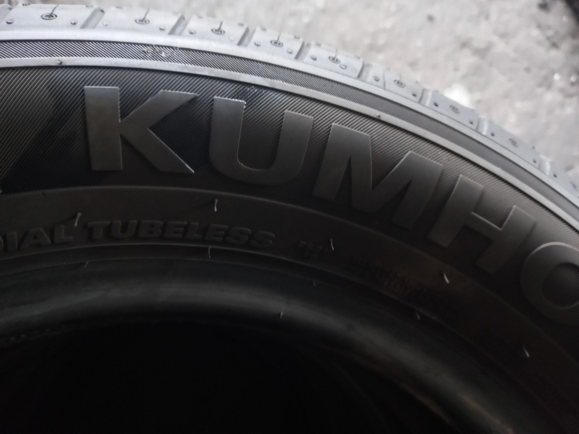Opony nowe demo 185/65/15 kumho 4 szt 2023 rok prod