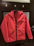 Piękna kurteczka deszczak outdoor quechua 123-130