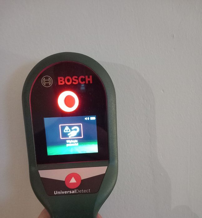 Wykrywacz przewodów  BOSCH UNIVERSALDETECT