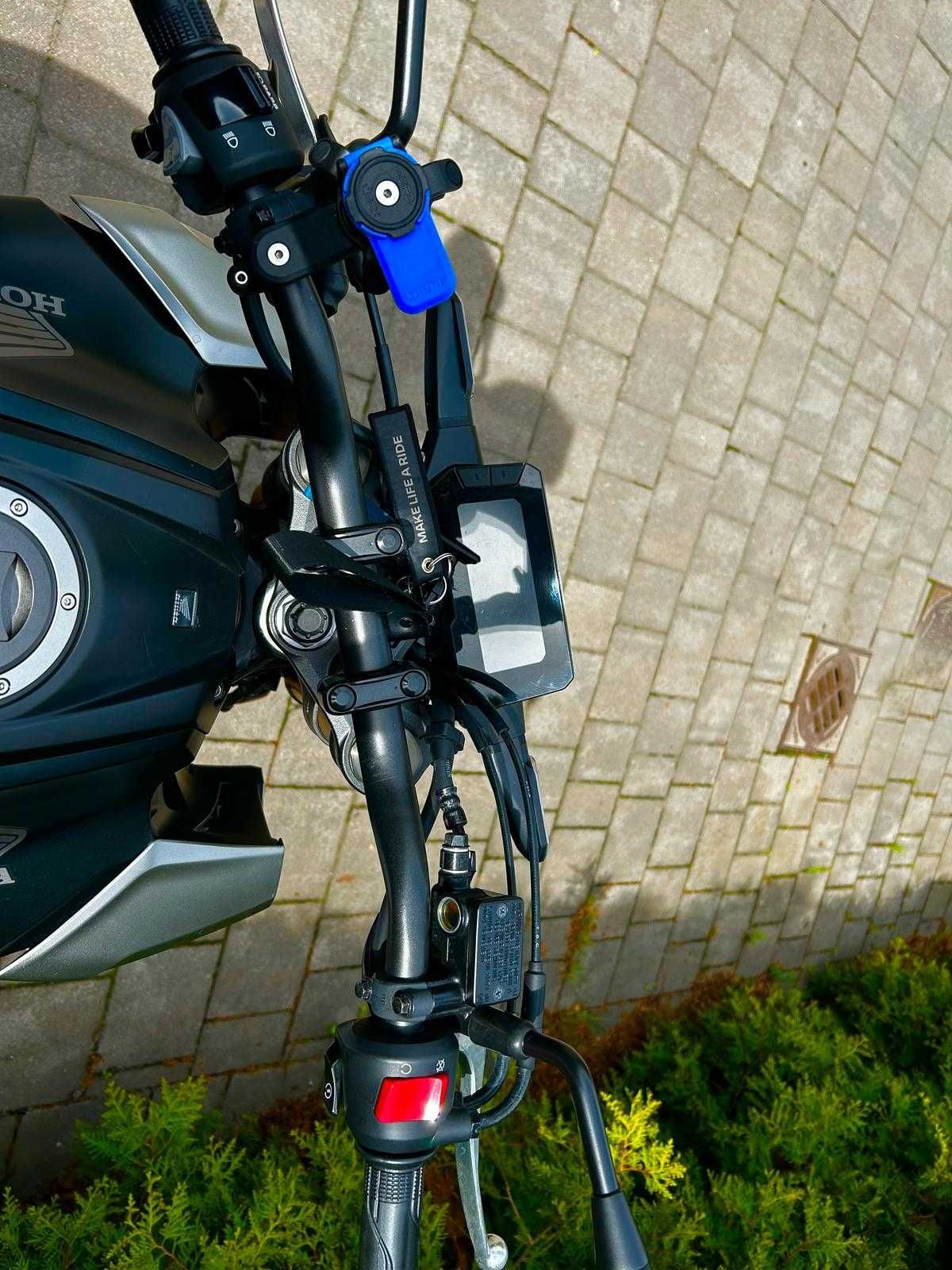 Honda CB125R kat. B/A1 - Wynajem
