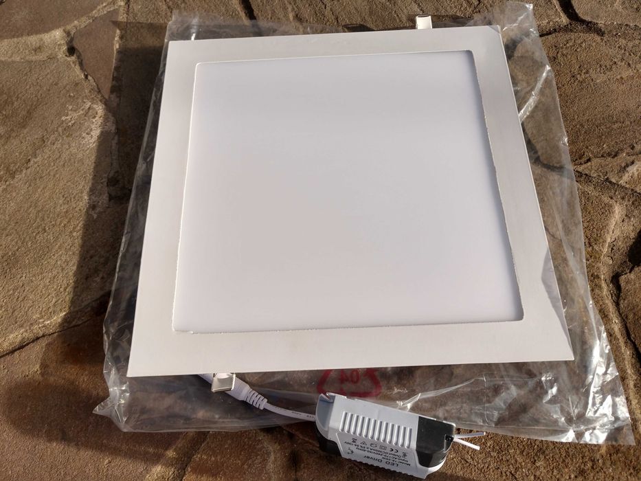 Світильник LED 24W 6000K, розмір 30х30см. НОВИЙ!