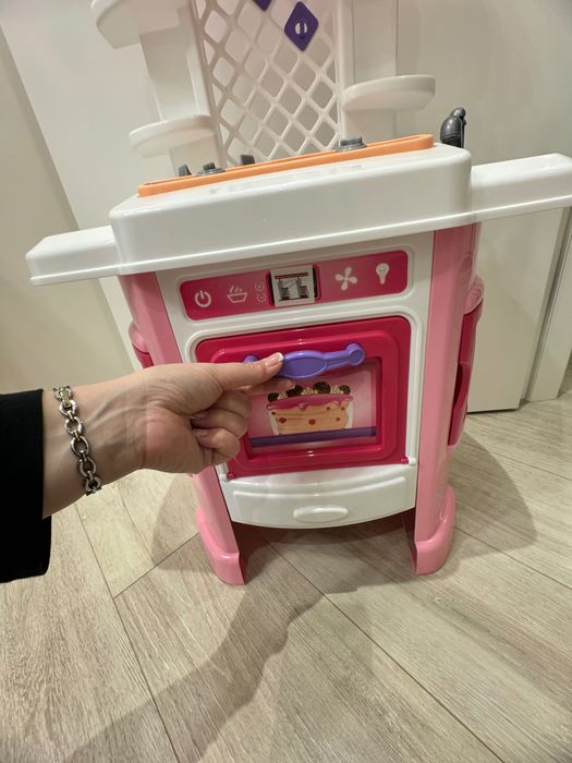 Продам дитячу кухню