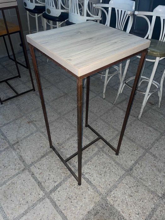 Wyposażenie barowe kanapa hoker krzesła stoły ekspres i wiele innych