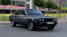 Продам BMW e30 бмв е30 1.8 газ бензин