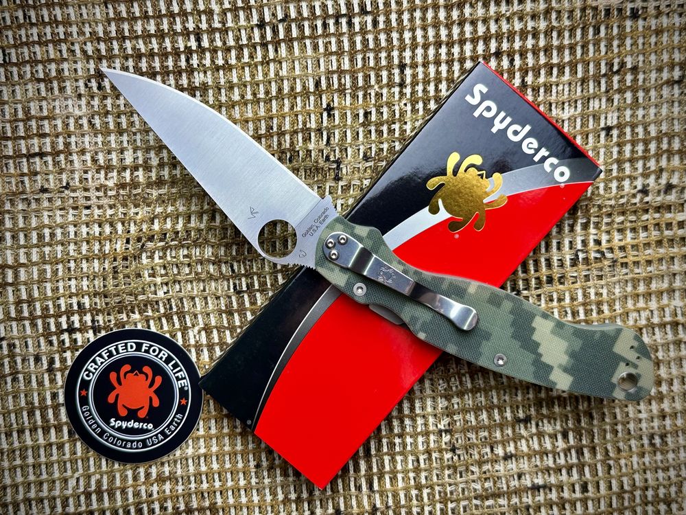 Нож Spyderco Military 2 Camo Compression Lock S30V