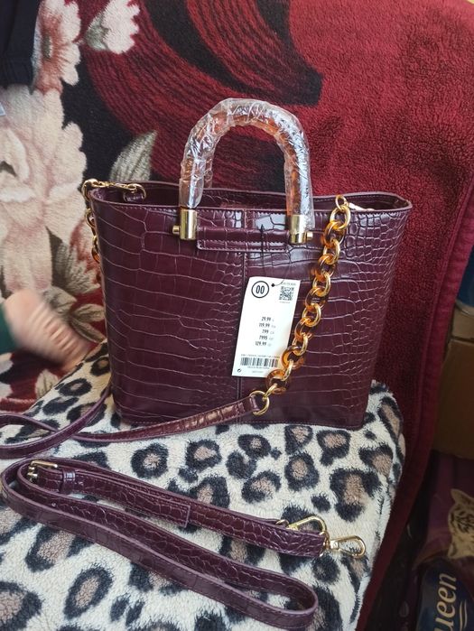 Torebka kuferek burgundowa, Orsay