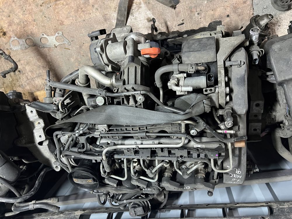 Мотор двигатель двигун 1.6 tdi CAY VW Golf 6, Skoda, Passat B7 Caddy
