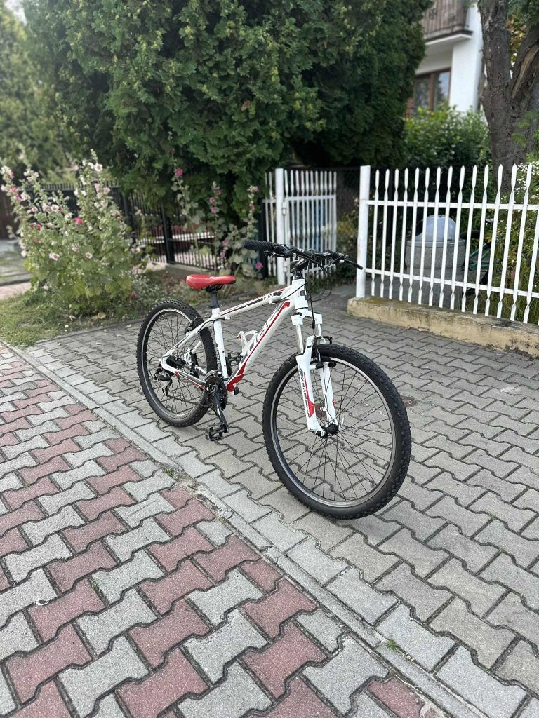 Cube CMPT. Koła 26 cale