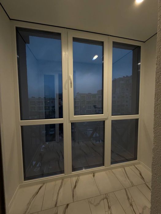 Затишна стильна квартира подобово у с. Петропавлівська Борщагівка