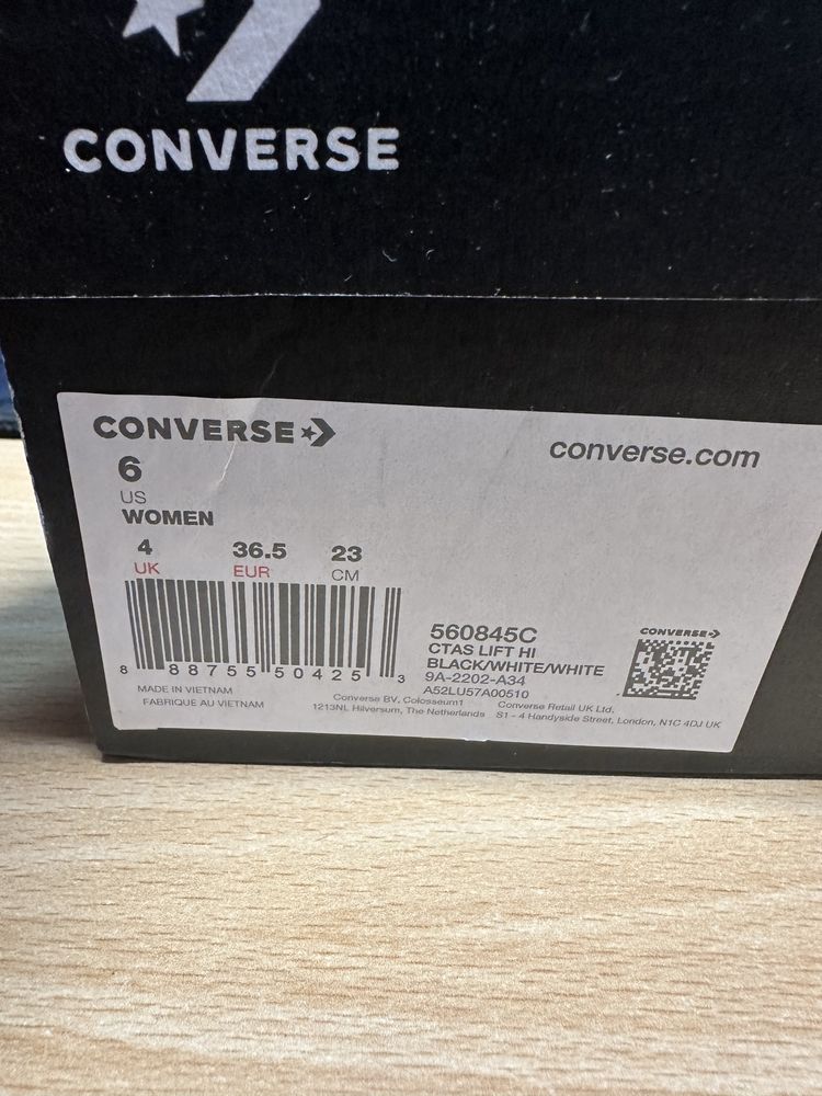 Converse czarno białe