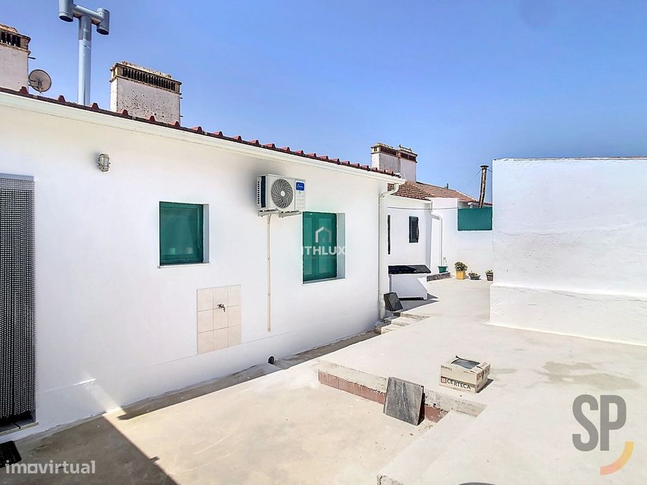Moradia T3 com  quintal  Casa Branca  - Santiago do Escoural