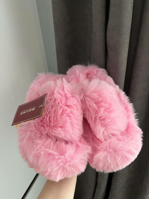 Пухнасті тапки, тапочки