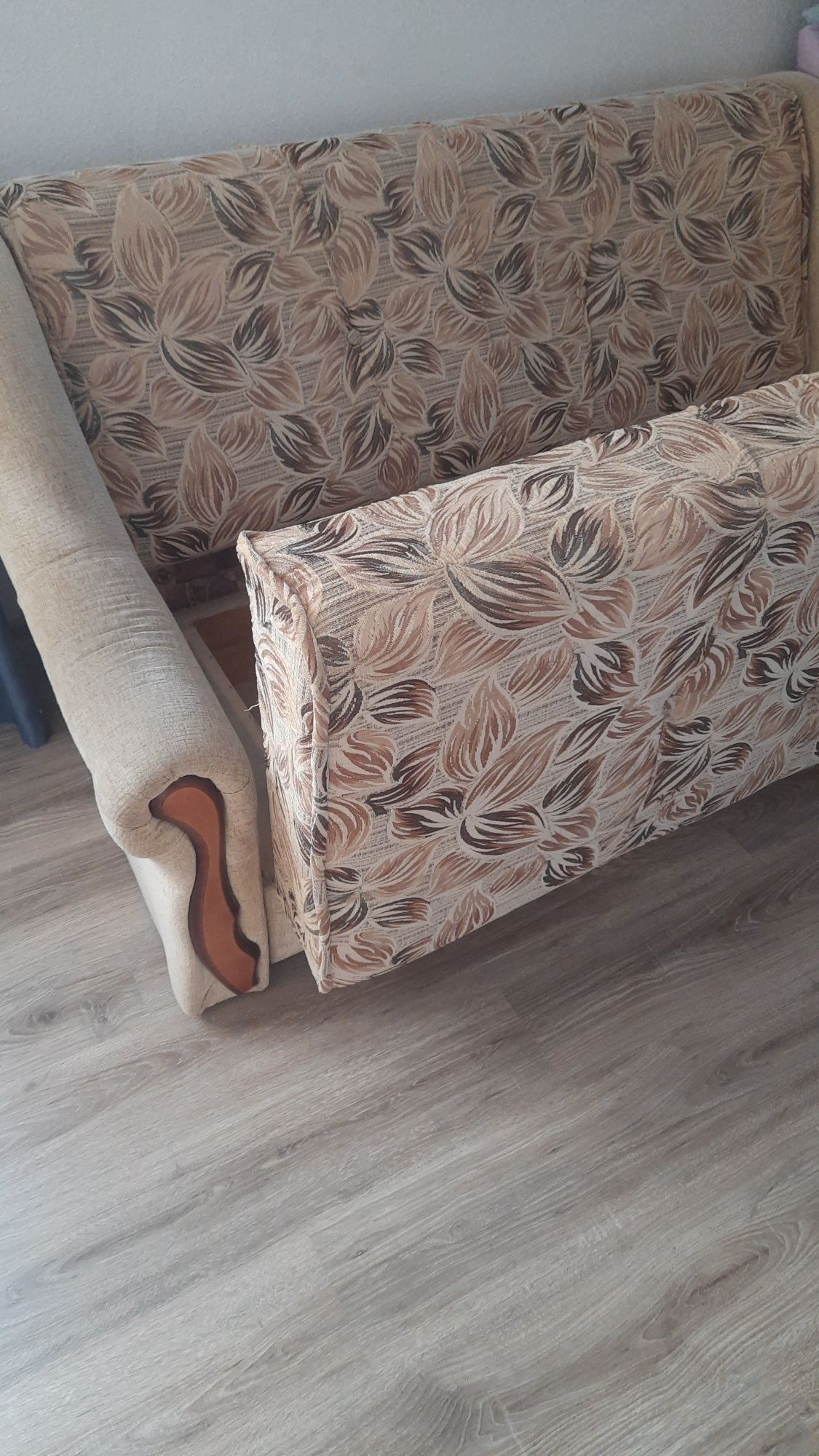 Розкладний диван ліжко