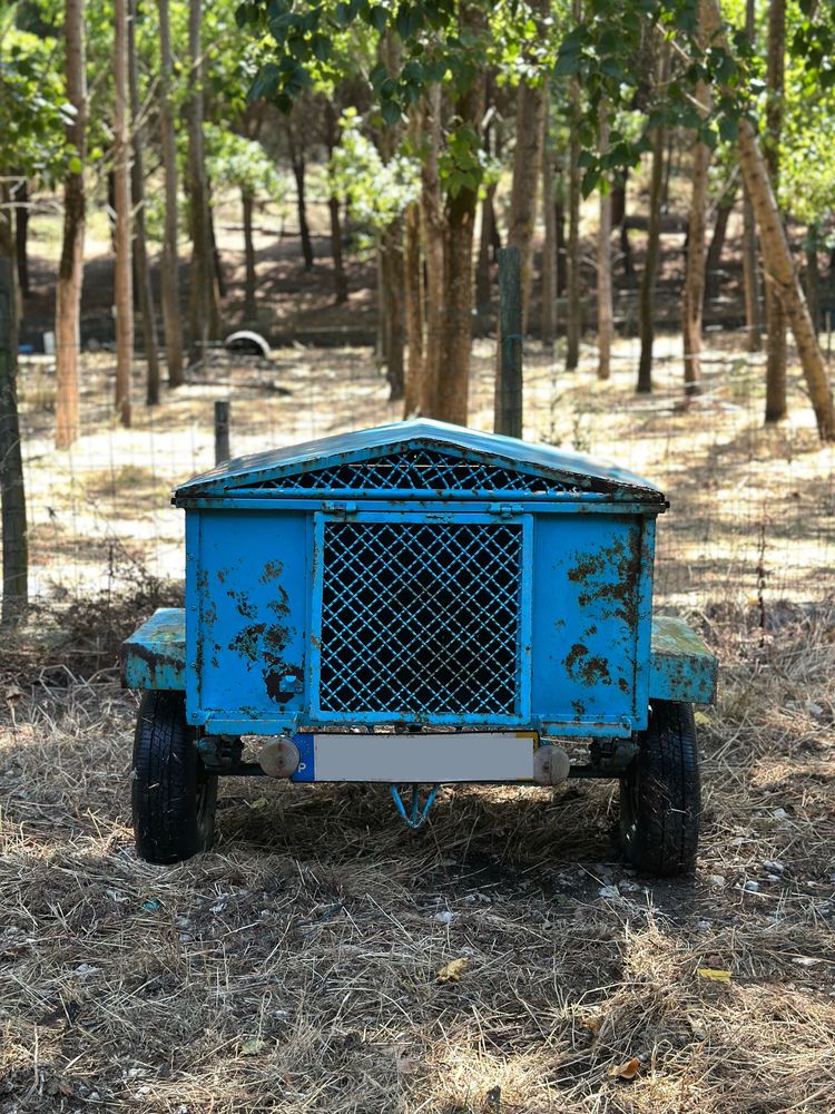 Reboque de transporte para Cães de Caça – Usado