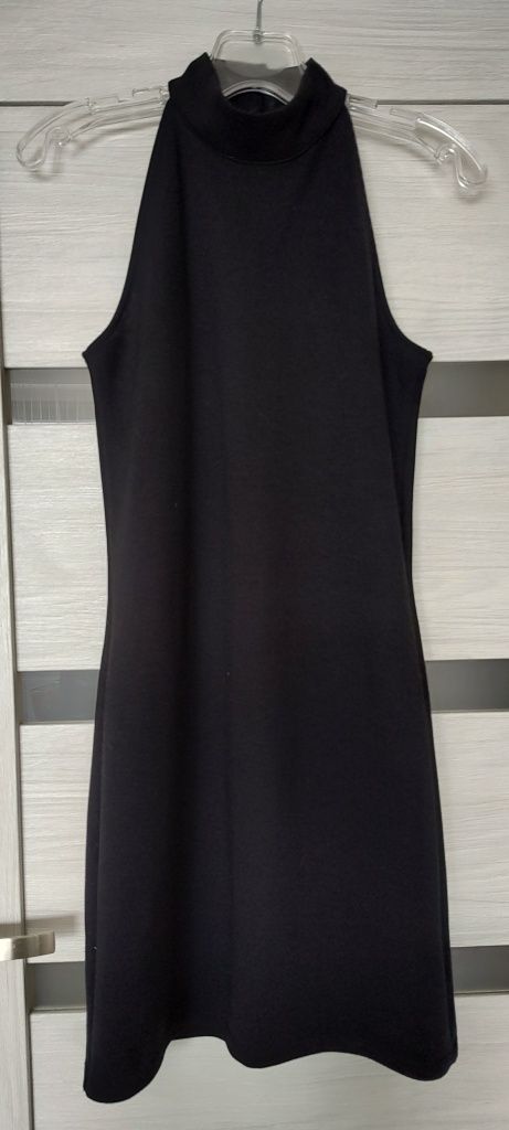 Sukienka czarna halter