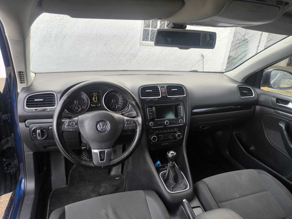 VW Golf Variant 1.6 TDI 105CV
