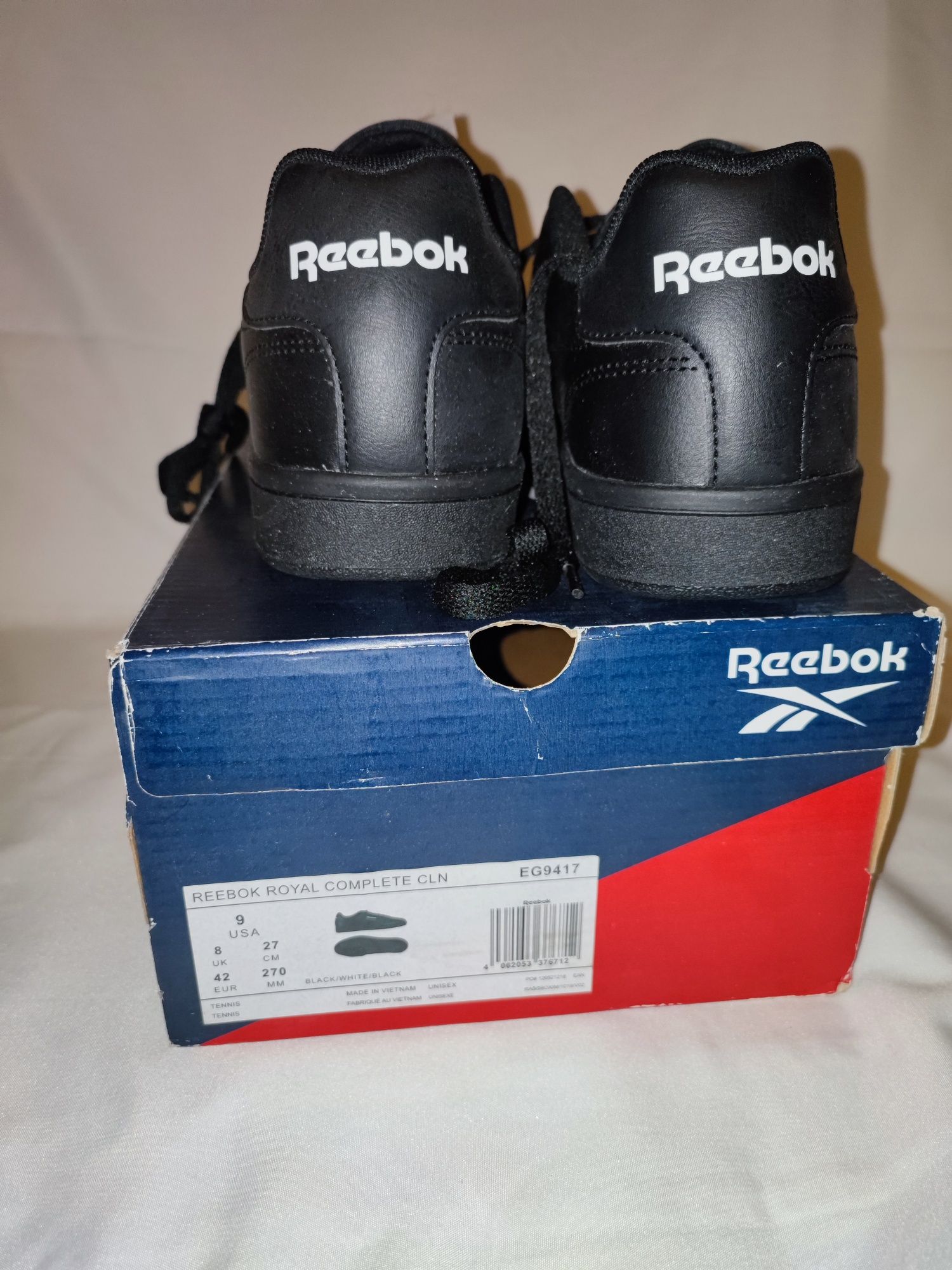 Оригінальні кросівки Reebok Royal Complete на 26,5 см приблизно