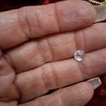 Diamante de 0,65 ct lapidação antiga