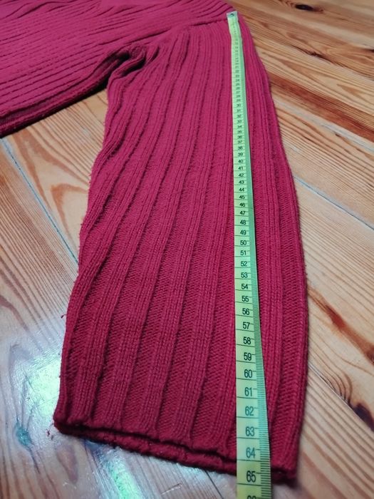 Sweter czerwony, rozm. M