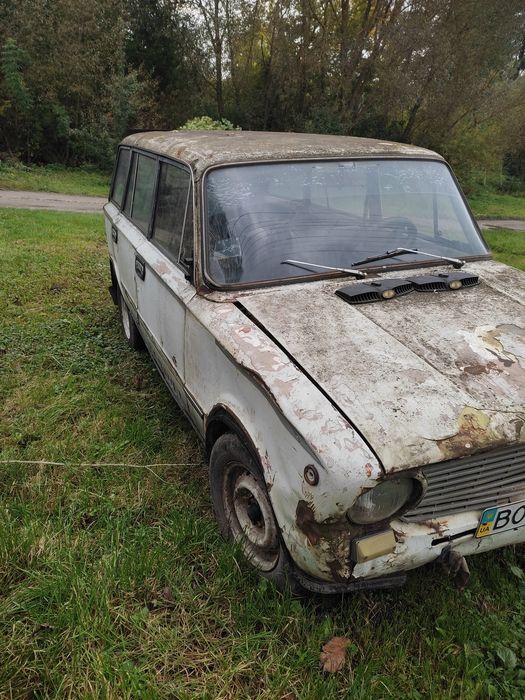 ВАЗ 2102..200 доларів ваз