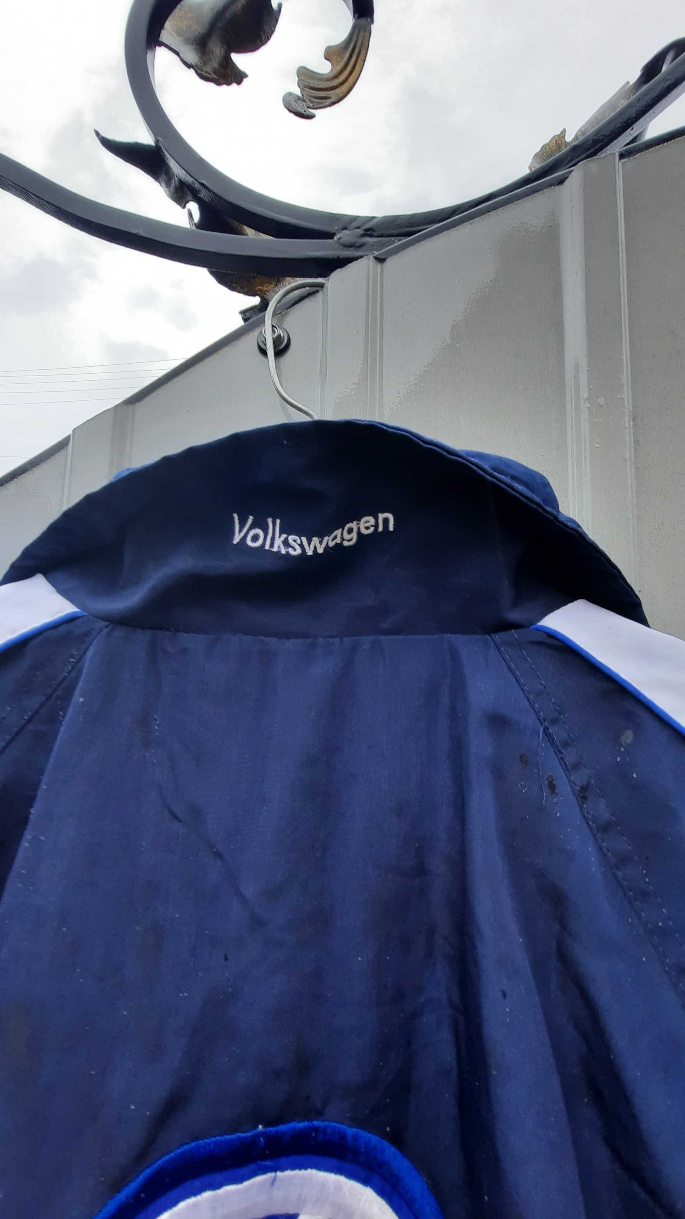Чоловіча курточка для автолюбителів Wolksvagen.