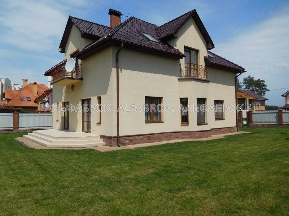 Продажа замечательного дома в Чайках (Киево-Святошинский рн)