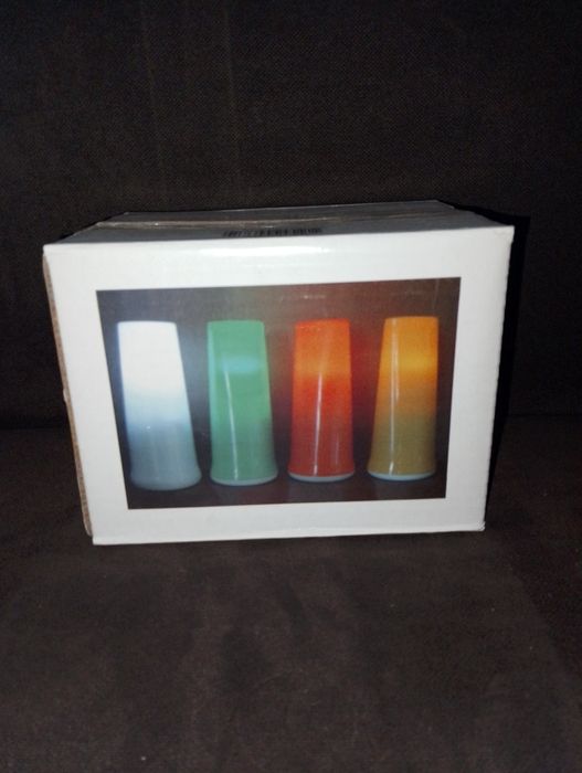 Zestaw 4 kolorowych lampek