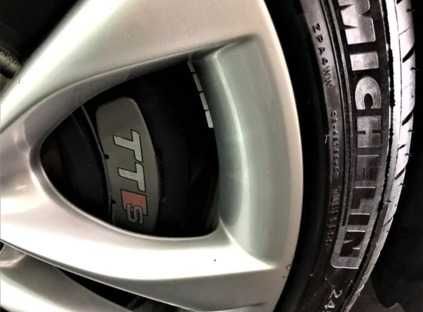 Audi TTS Quatro com 272 Cavalos