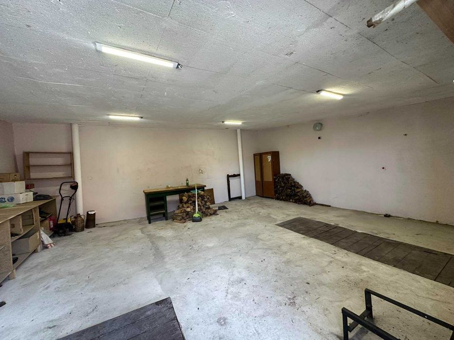 Довгострокова оренда гаража по вул. Степана Бандери