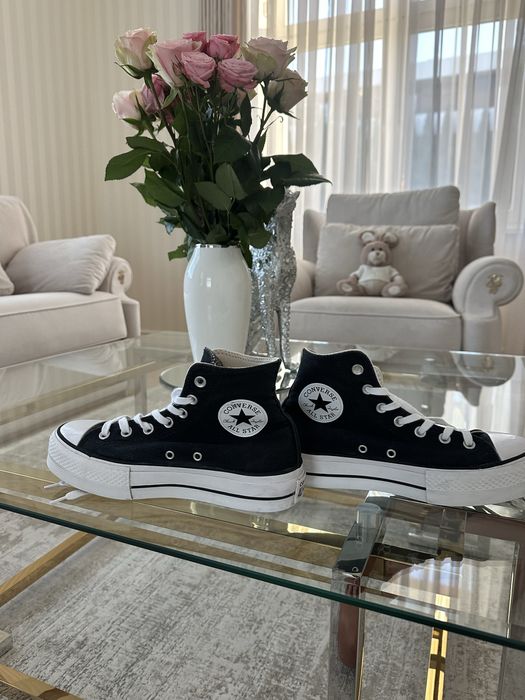 Конверси,кеди оригінал 38 розмір,стелька 24,5 см