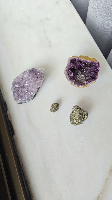 Geodo e drusa ametista oferta de piritas