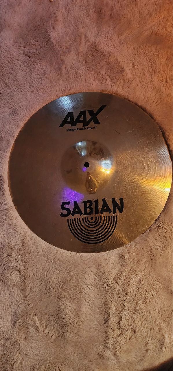 Sabian (AAX Stage Crash 16)