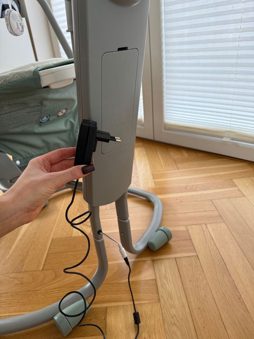 Leżaczek Bujaczek Joie