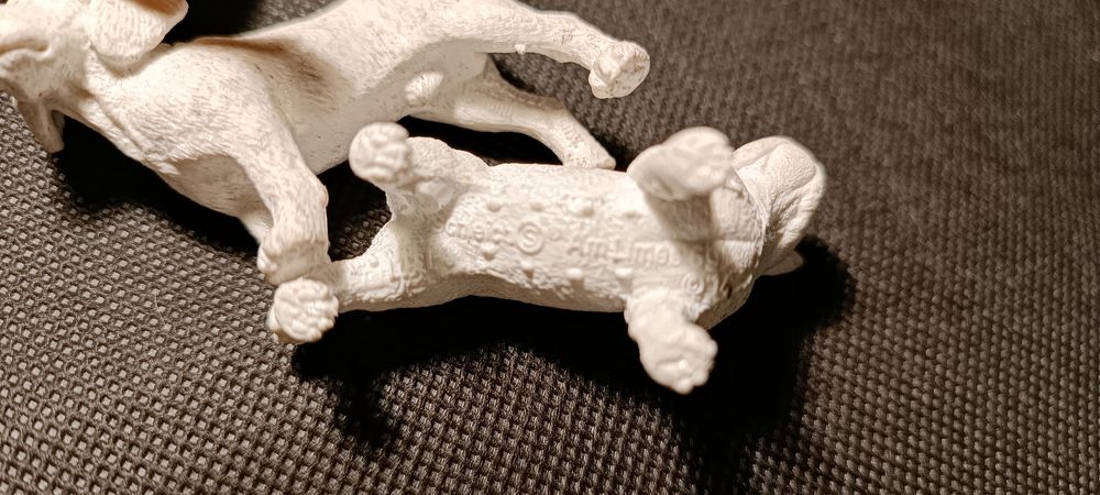 7 Figuras de raças de cão da marca alemã Schleich
