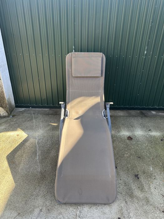 Cadeira espreguiçadeira