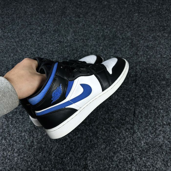 Nike air jordan 1 mid