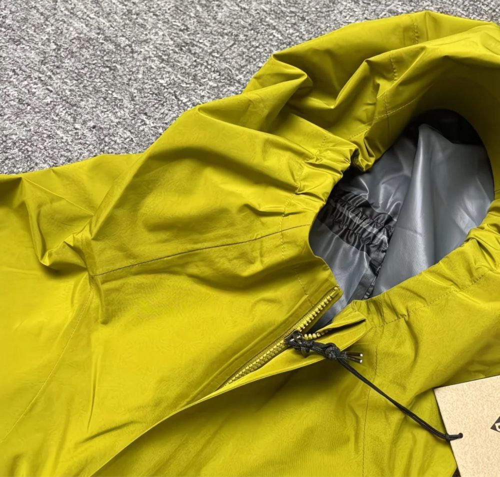 Вітрівка Nike ACG ( асдж )