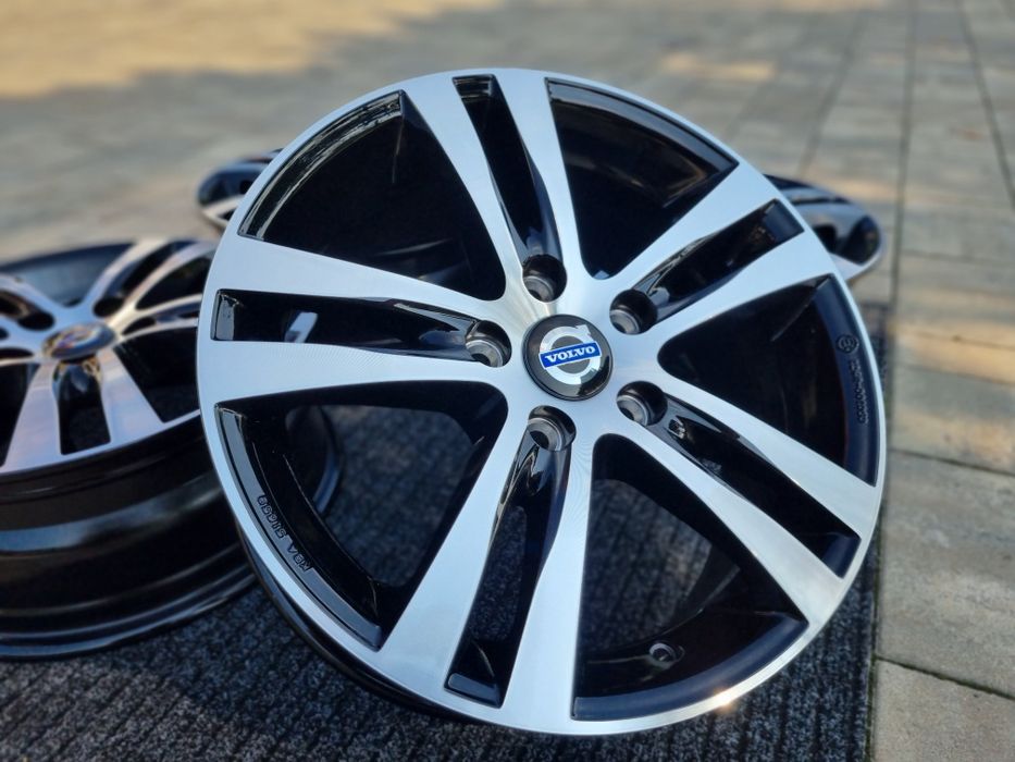 Volvo 16" Felgi nowe 5x108 V40 C30 V50 S60 V60 S40 C70 Czarny / Poler
