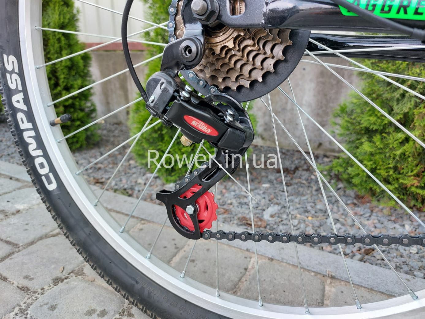 Велосипед гірський новий Discovery Amulet 27.5 рама 19"